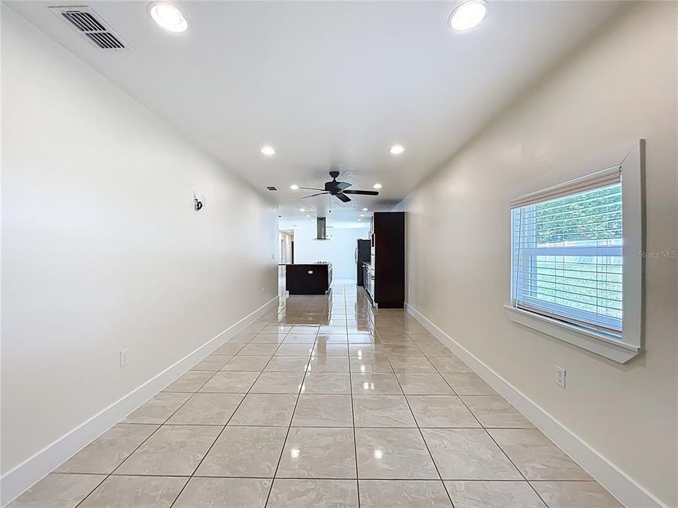 For Rent: $2,200 (3 beds, 2 baths, 1544 Square Feet)