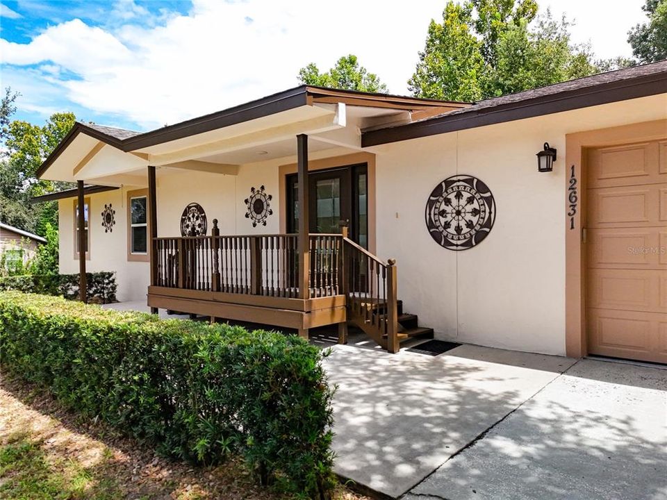 For Rent: $2,200 (3 beds, 2 baths, 1544 Square Feet)