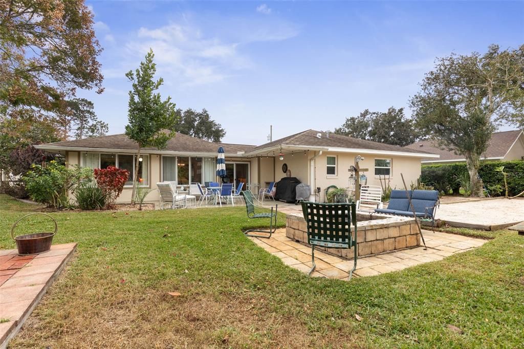 待售: $335,000 (3 贝兹, 2 浴室, 1754 平方英尺)