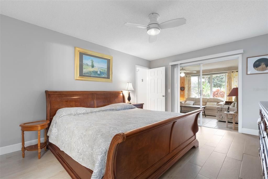 待售: $335,000 (3 贝兹, 2 浴室, 1754 平方英尺)