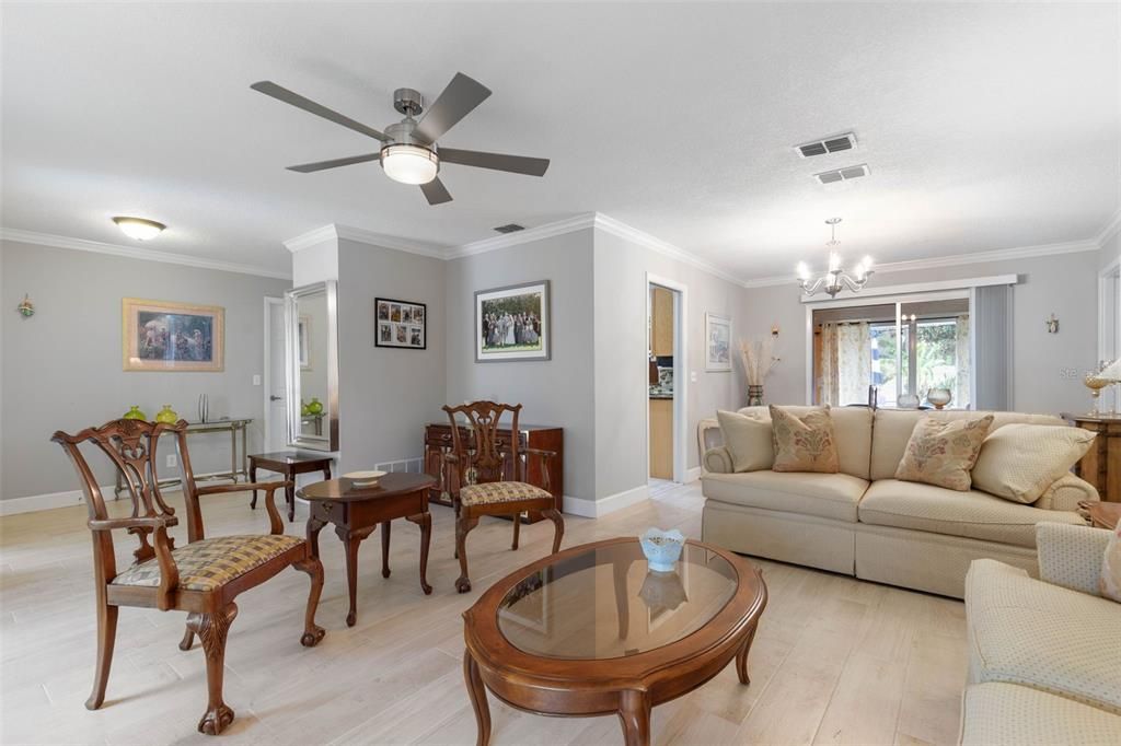 待售: $335,000 (3 贝兹, 2 浴室, 1754 平方英尺)