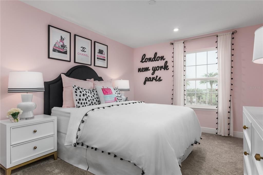 Active With Contract: $585,690 (4 beds, 3 baths, 3136 Square Feet)