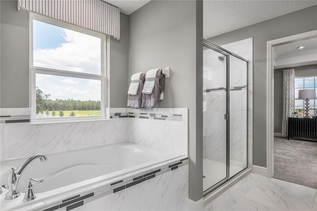 Active With Contract: $585,690 (4 beds, 3 baths, 3136 Square Feet)