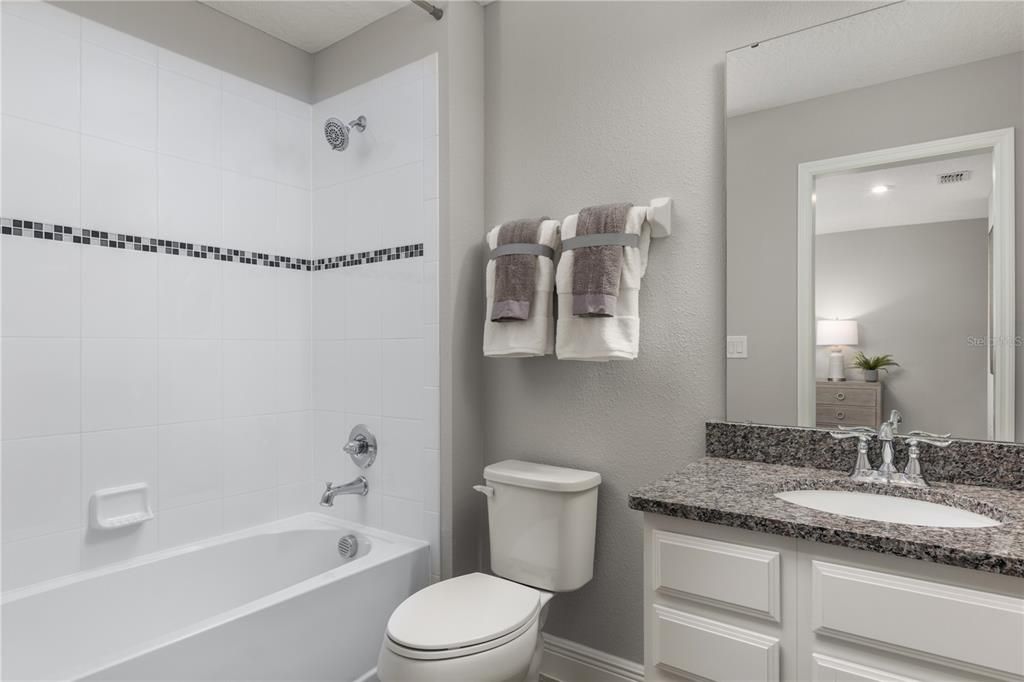 Active With Contract: $585,690 (4 beds, 3 baths, 3136 Square Feet)