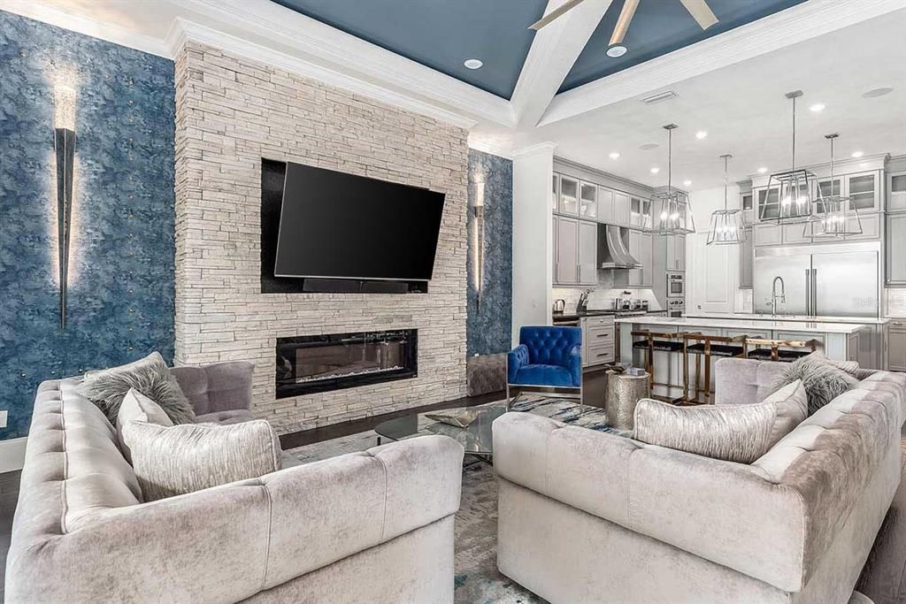 На продажу: $1,375,000 (6 спален, 5 ванн, 4260 Квадратных фут)