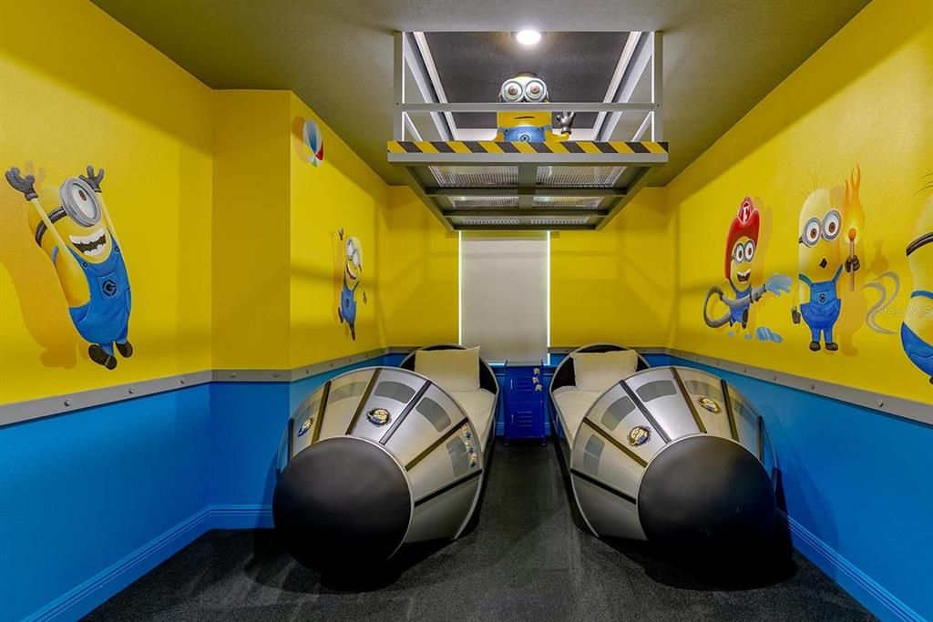 На продажу: $1,375,000 (6 спален, 5 ванн, 4260 Квадратных фут)