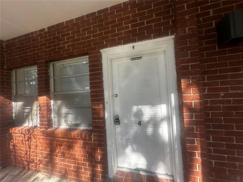 For Rent: $850 (1 beds, 1 baths, 600 Square Feet)