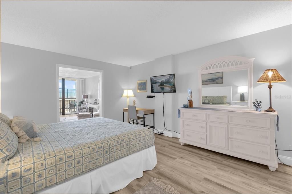 En Venta: $525,000 (2 camas, 2 baños, 1385 Pies cuadrados)