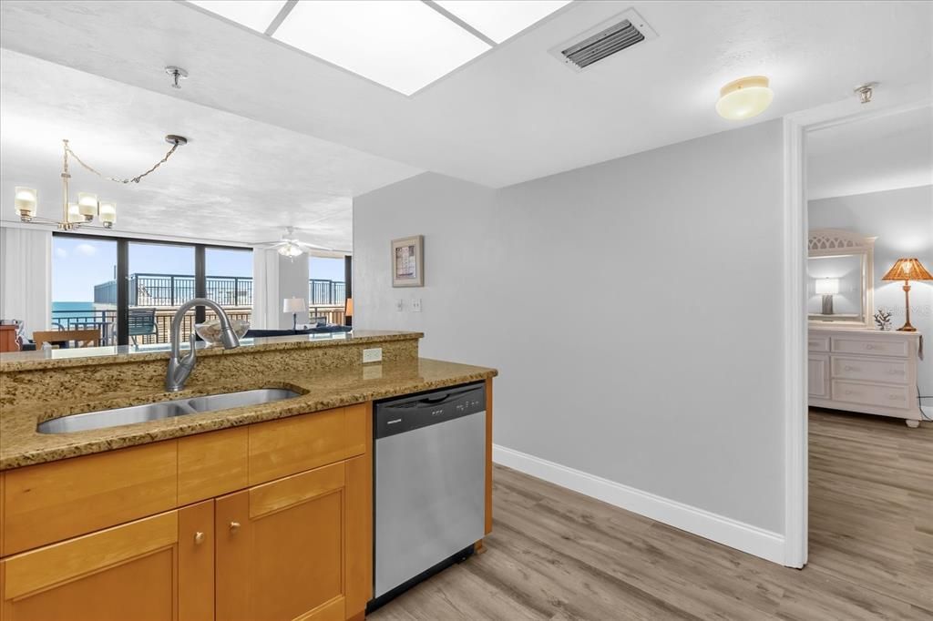 En Venta: $525,000 (2 camas, 2 baños, 1385 Pies cuadrados)