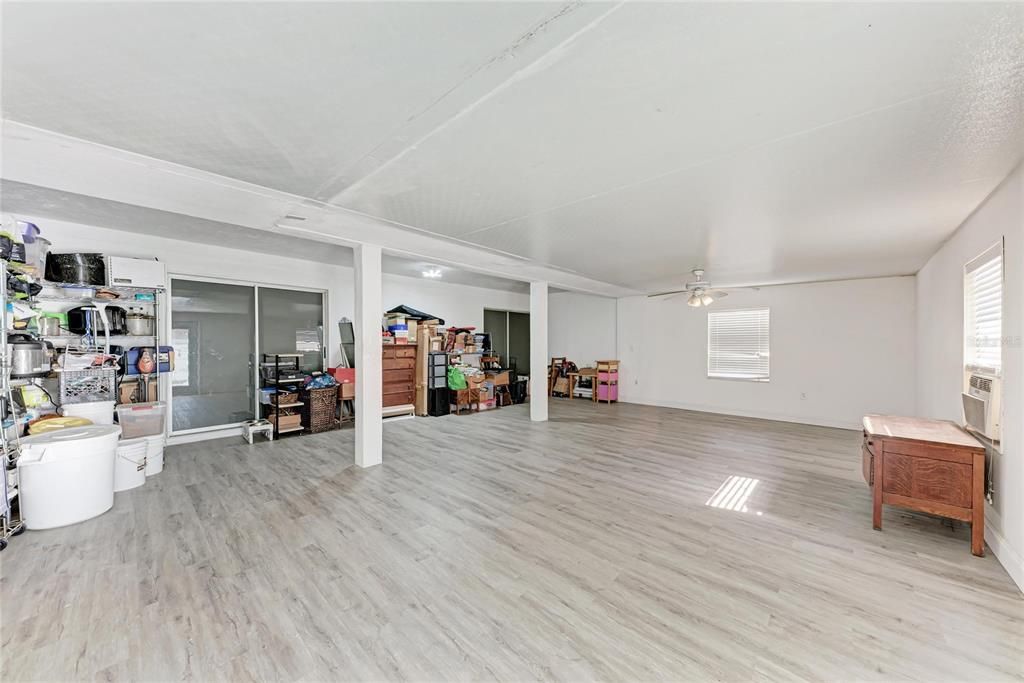 待售: $725,000 (6 贝兹, 0 浴室, 5132 平方英尺)