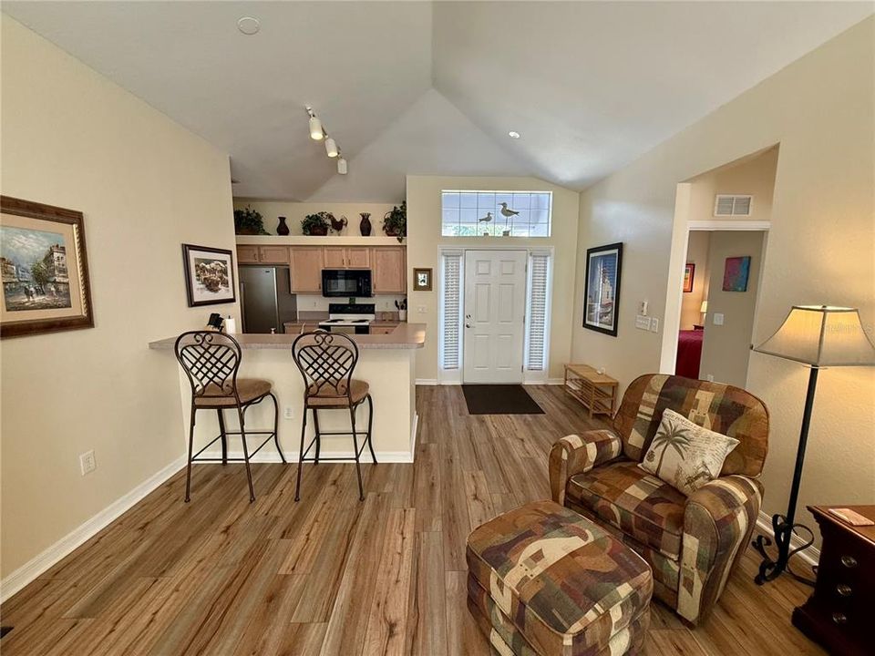 En Renta: $1,950 (3 camas, 2 baños, 1278 Pies cuadrados)