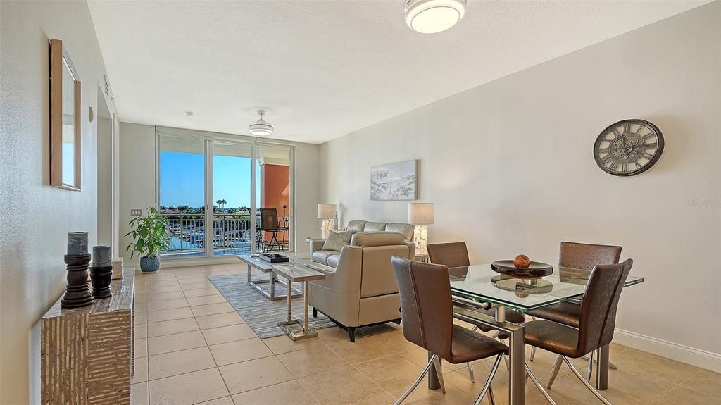 For Sale: $485,000 (2 beds, 2 baths, 1758 Square Feet)