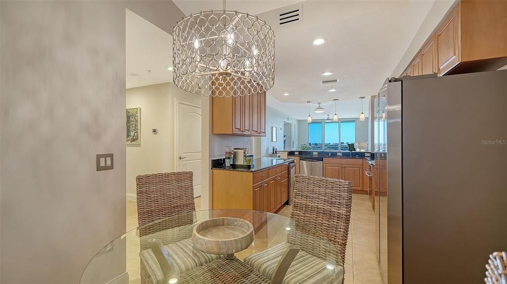 For Sale: $485,000 (2 beds, 2 baths, 1758 Square Feet)