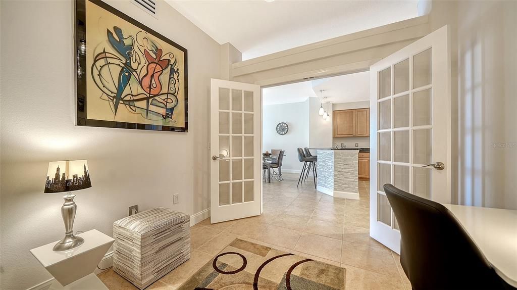 For Sale: $485,000 (2 beds, 2 baths, 1758 Square Feet)