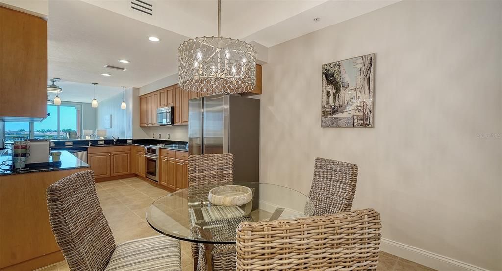 For Sale: $485,000 (2 beds, 2 baths, 1758 Square Feet)