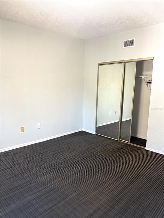 出租: $2,400 (3 贝兹, 2 浴室, 1620 平方英尺)