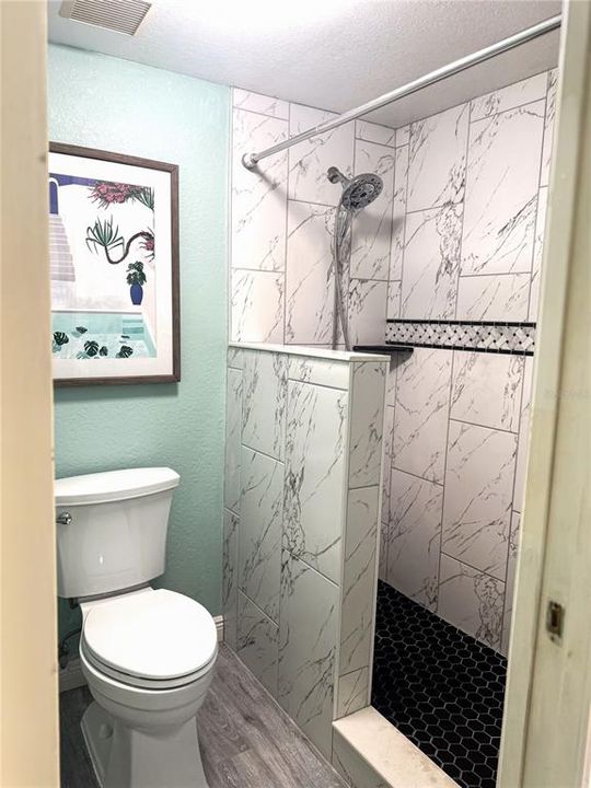 出租: $2,400 (3 贝兹, 2 浴室, 1620 平方英尺)