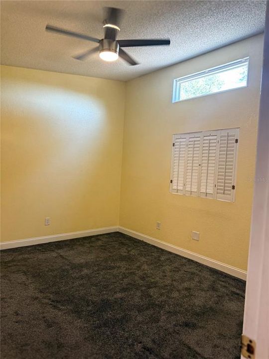 出租: $2,400 (3 贝兹, 2 浴室, 1620 平方英尺)