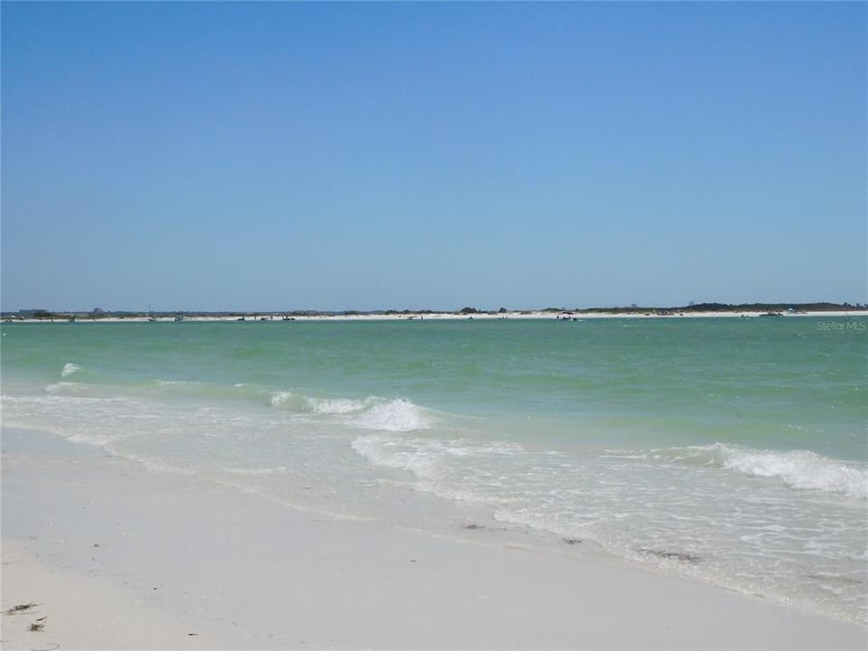 En Venta: $324,900 (2 camas, 2 baños, 1181 Pies cuadrados)