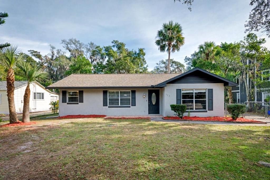 En Venta: $299,900 (2 camas, 2 baños, 1287 Pies cuadrados)