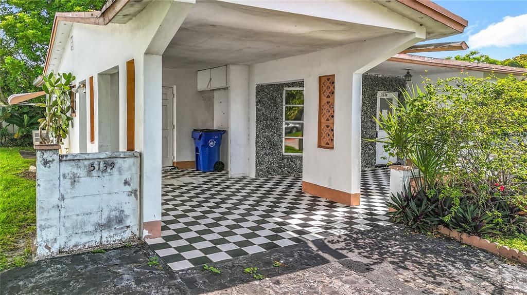 待售: $227,000 (2 贝兹, 2 浴室, 1365 平方英尺)