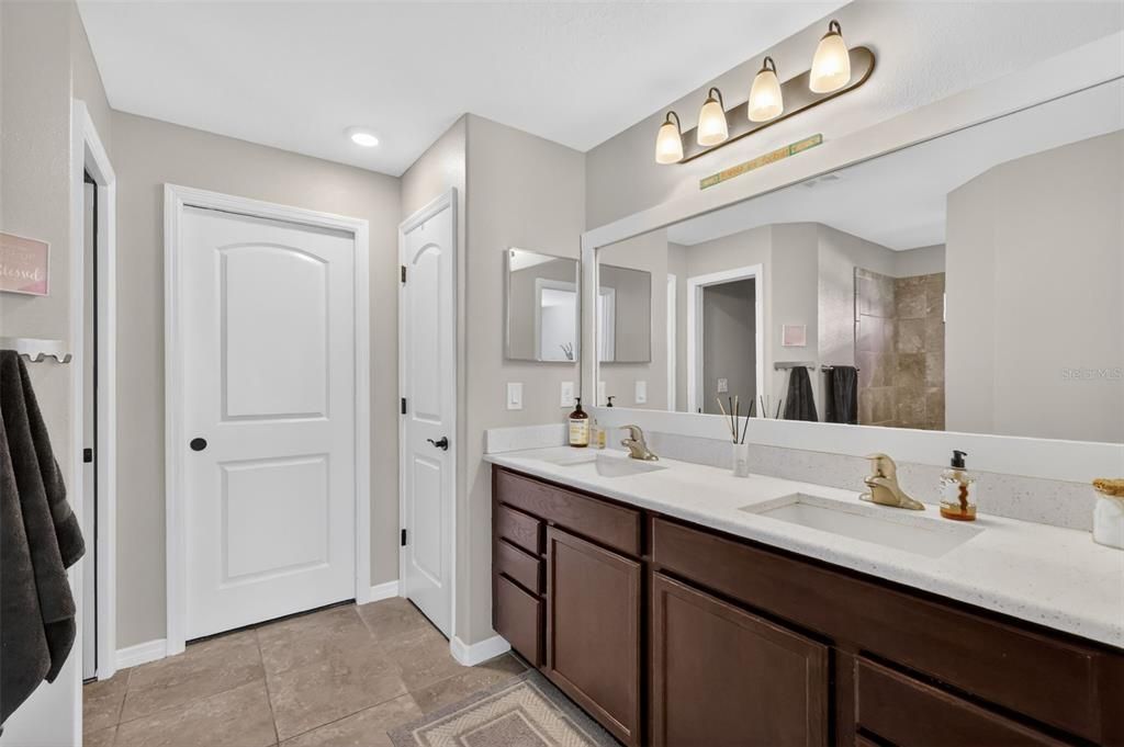 待售: $395,000 (3 贝兹, 2 浴室, 1753 平方英尺)