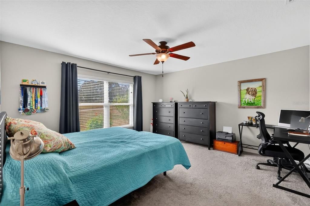 待售: $395,000 (3 贝兹, 2 浴室, 1753 平方英尺)