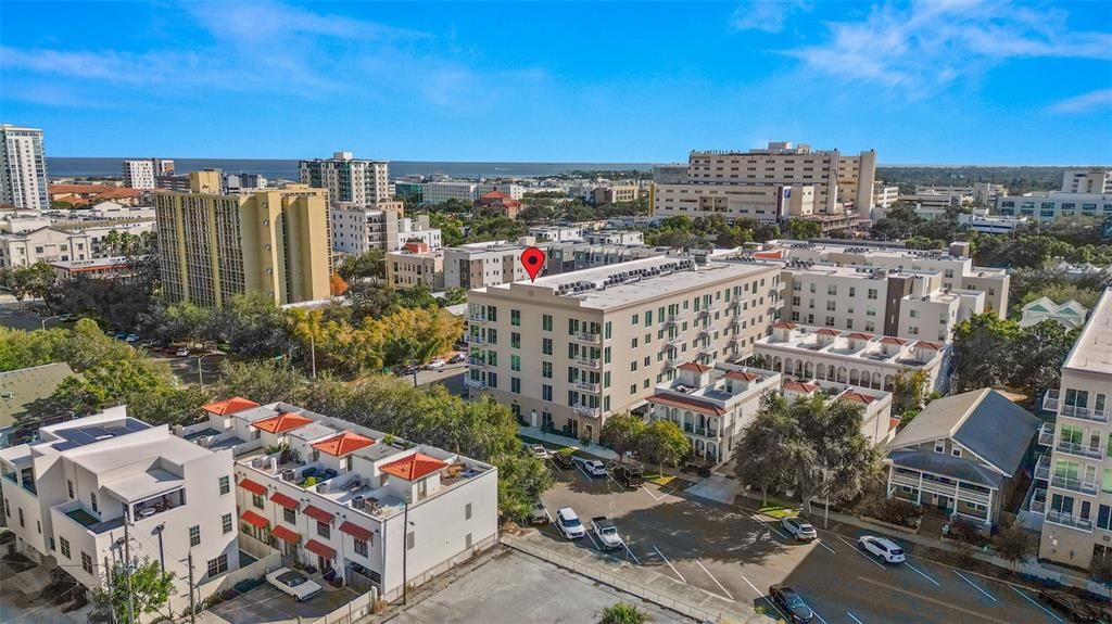 В аренду: $5,900 (3 спален, 3 ванн, 1650 Квадратных фут)