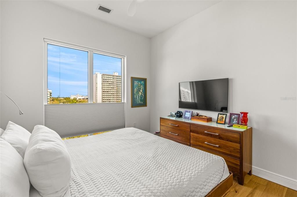 В аренду: $5,900 (3 спален, 3 ванн, 1650 Квадратных фут)