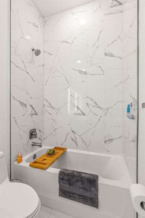 В аренду: $5,900 (3 спален, 3 ванн, 1650 Квадратных фут)