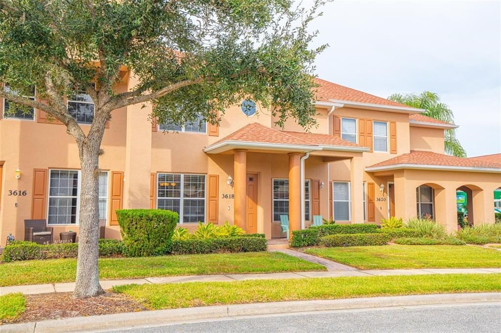 For Sale: $257,000 (2 beds, 2 baths, 2022 Square Feet)