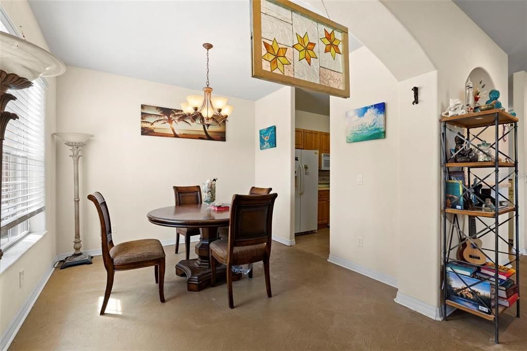 For Sale: $257,000 (2 beds, 2 baths, 2022 Square Feet)