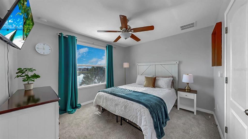 En Venta: $500,000 (6 camas, 3 baños, 3010 Pies cuadrados)