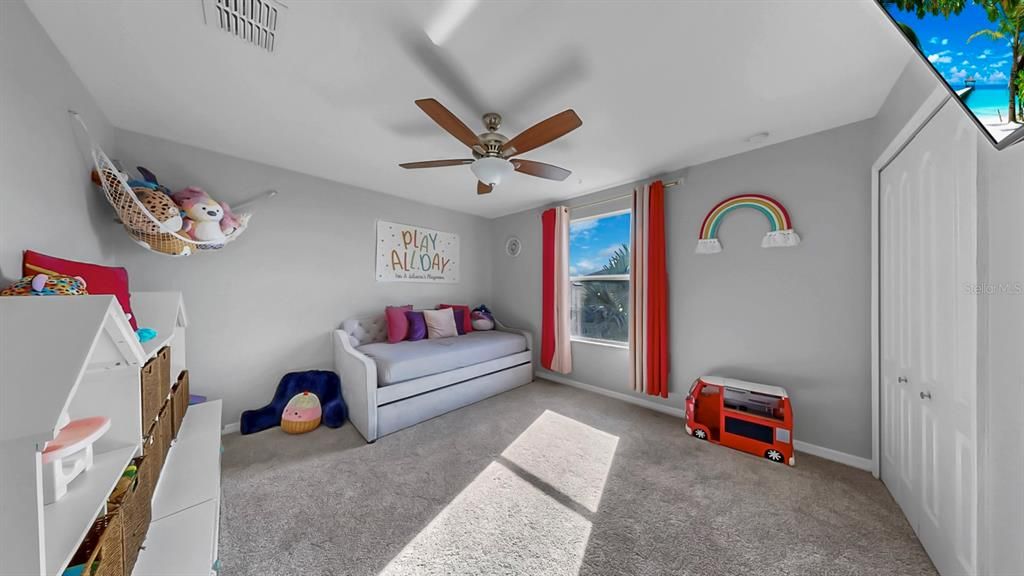 En Venta: $500,000 (6 camas, 3 baños, 3010 Pies cuadrados)