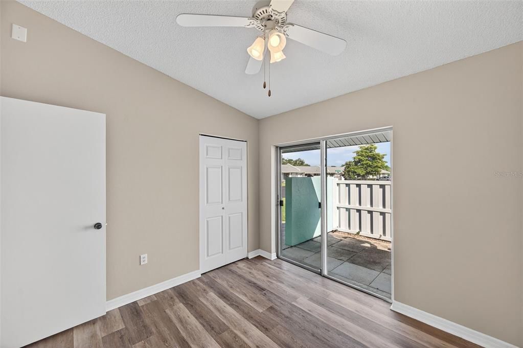 En Venta: $174,900 (2 camas, 2 baños, 1030 Pies cuadrados)