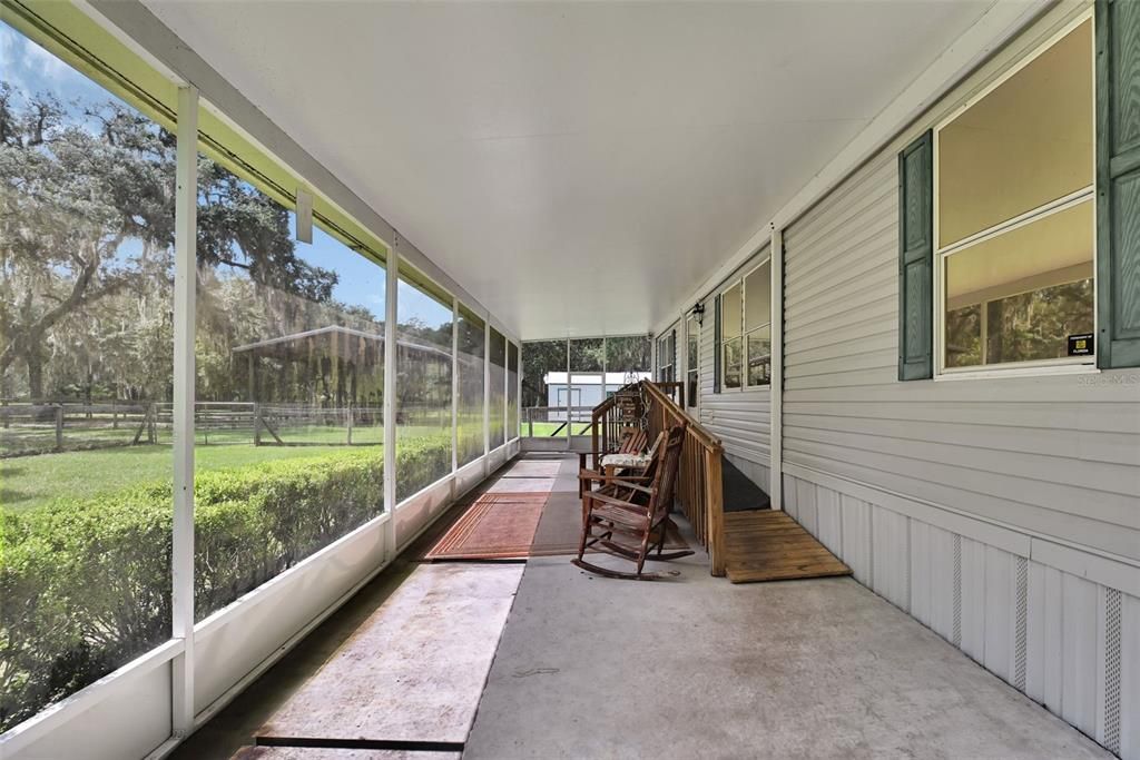 待售: $599,999 (6 贝兹, 4 浴室, 2840 平方英尺)