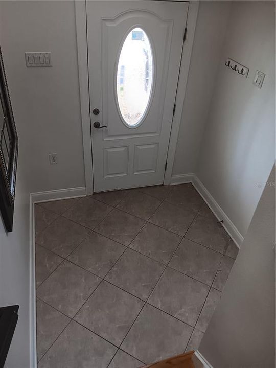 En Renta: $4,995 (4 camas, 3 baños, 2041 Pies cuadrados)