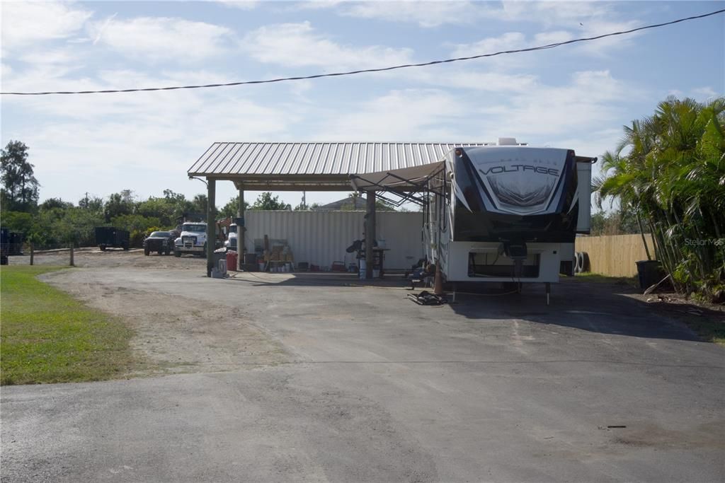 En Venta: $499,000 (3 camas, 2 baños, 1464 Pies cuadrados)