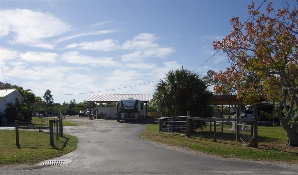 En Venta: $499,000 (3 camas, 2 baños, 1464 Pies cuadrados)