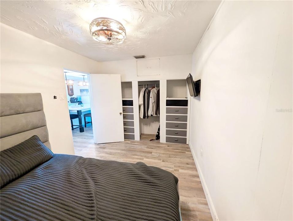 En Venta: $499,000 (3 camas, 2 baños, 1464 Pies cuadrados)