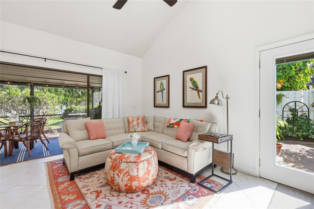 For Sale: $399,000 (3 beds, 2 baths, 1551 Square Feet)