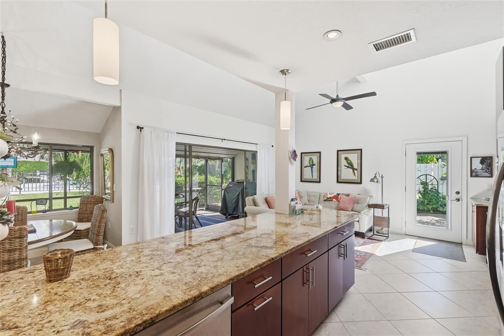 For Sale: $399,000 (3 beds, 2 baths, 1551 Square Feet)