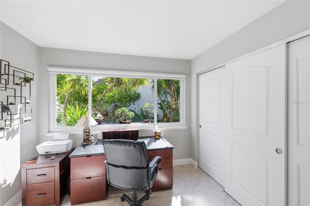 For Sale: $399,000 (3 beds, 2 baths, 1551 Square Feet)