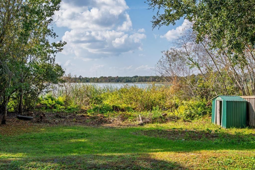 For Sale: $438,900 (3 beds, 2 baths, 1069 Square Feet)