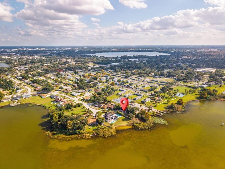 For Sale: $438,900 (3 beds, 2 baths, 1069 Square Feet)