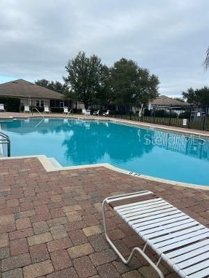 For Rent: $2,300 (3 beds, 2 baths, 1803 Square Feet)