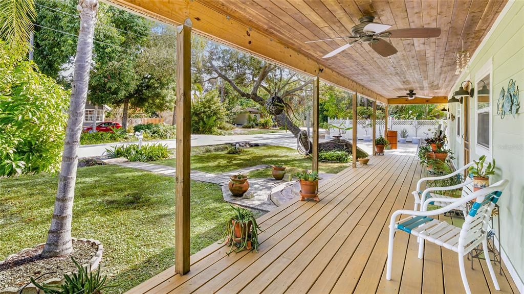 待售: $370,000 (2 贝兹, 2 浴室, 1878 平方英尺)