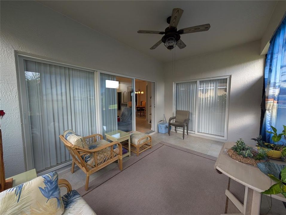 待售: $296,500 (2 贝兹, 2 浴室, 1523 平方英尺)