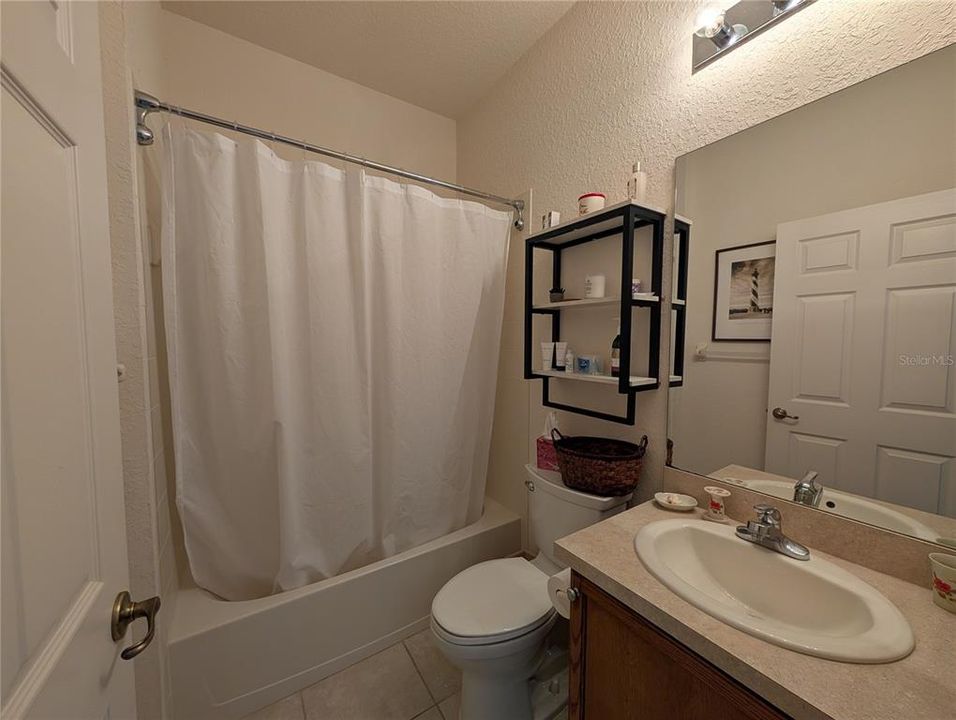 待售: $296,500 (2 贝兹, 2 浴室, 1523 平方英尺)