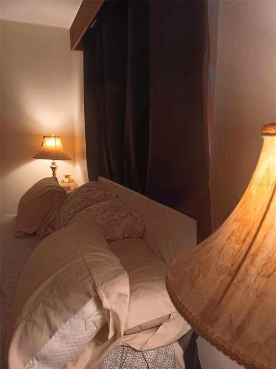 На продажу: $550,000 (3 спален, 1 ванн, 1130 Квадратных фут)